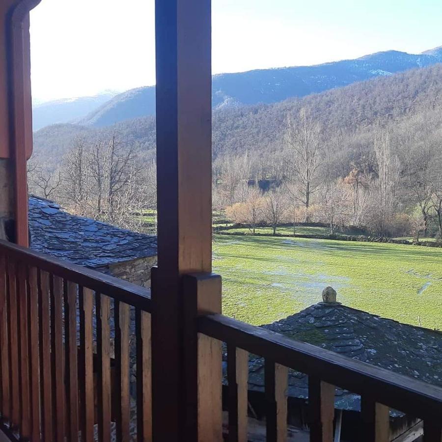 Casa Antonio Y Benina Villa Sosas de Laciana Екстериор снимка