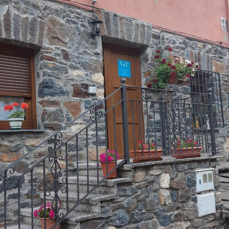 Casa Antonio Y Benina Villa Sosas de Laciana Екстериор снимка