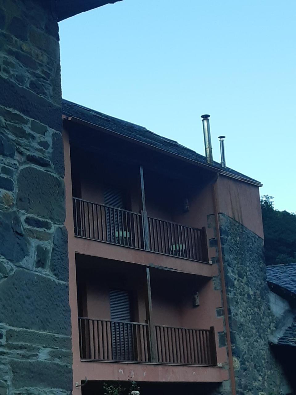 Casa Antonio Y Benina Villa Sosas de Laciana Екстериор снимка